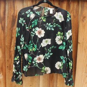 Floral blouse -long sleeve